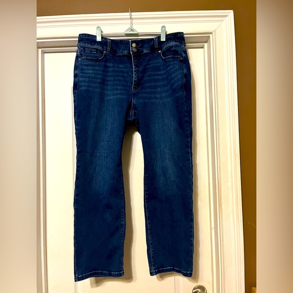Lane Bryant Denim - Lane Bryant Flex Magic Waistband Tighter Tummy High-rise Straight Size 18S